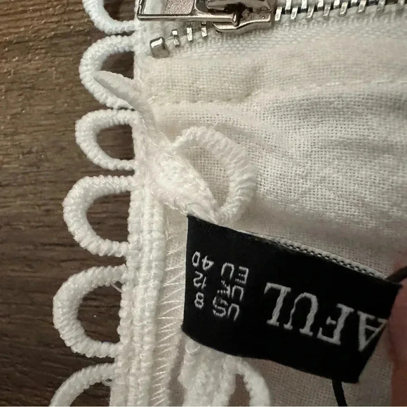 NWT MINI  EYELET COTTON TOP 8 - Picture 4 of 5